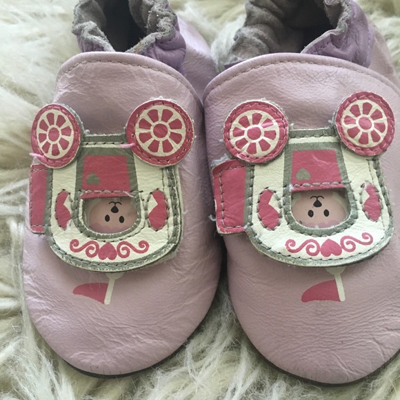 Robeez - Picture 2 of 5